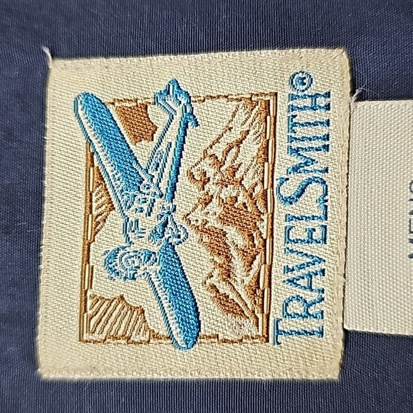 Travel Smith mens long XXL long sleeve shirt. Casual button down. Rust/red color - Picture 6 of 9